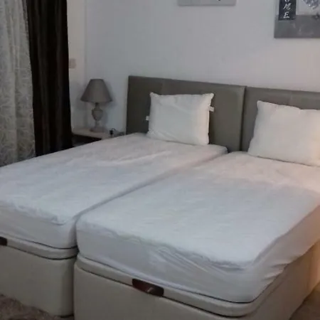Albufeira Apartment * Albufeira